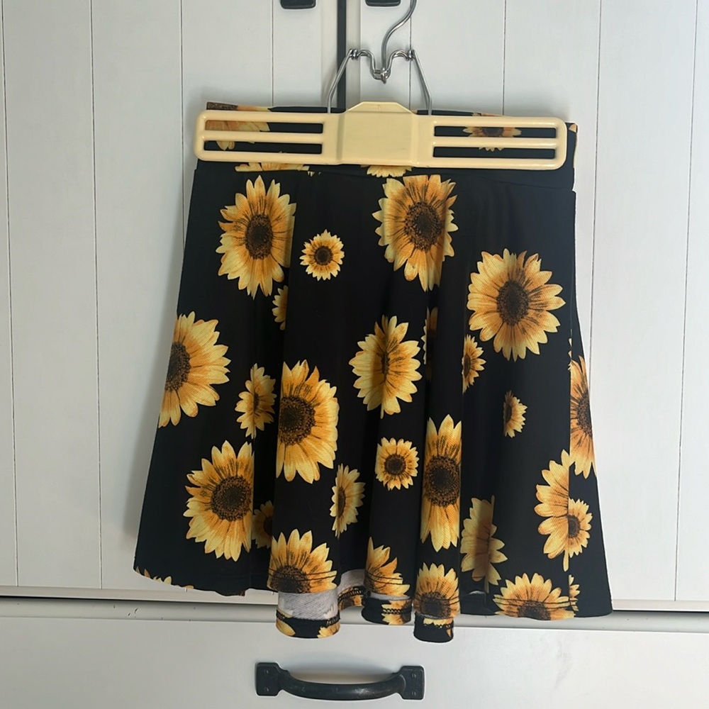 Full Tilt Sunflower Skirt